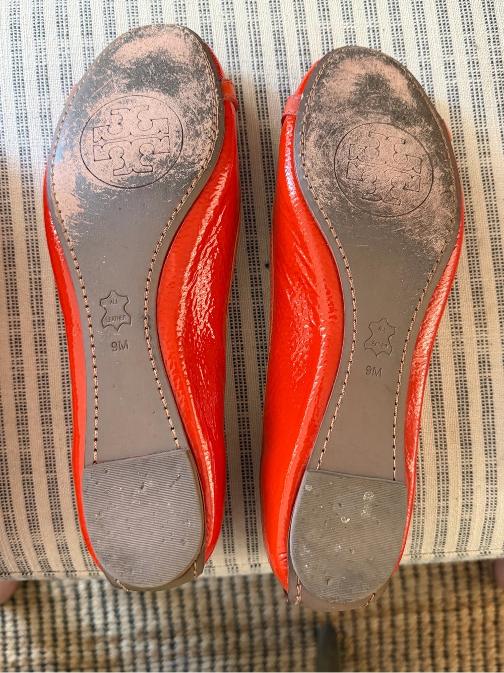 Tory Burch Orange Leather Logo Ballet Flats - Picture 2 of 3